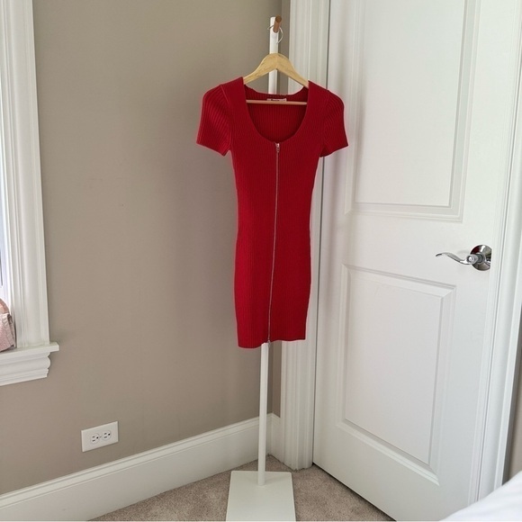 T by Alexander Wang Red Ribbed Knit Dress - Picture 4 of 8